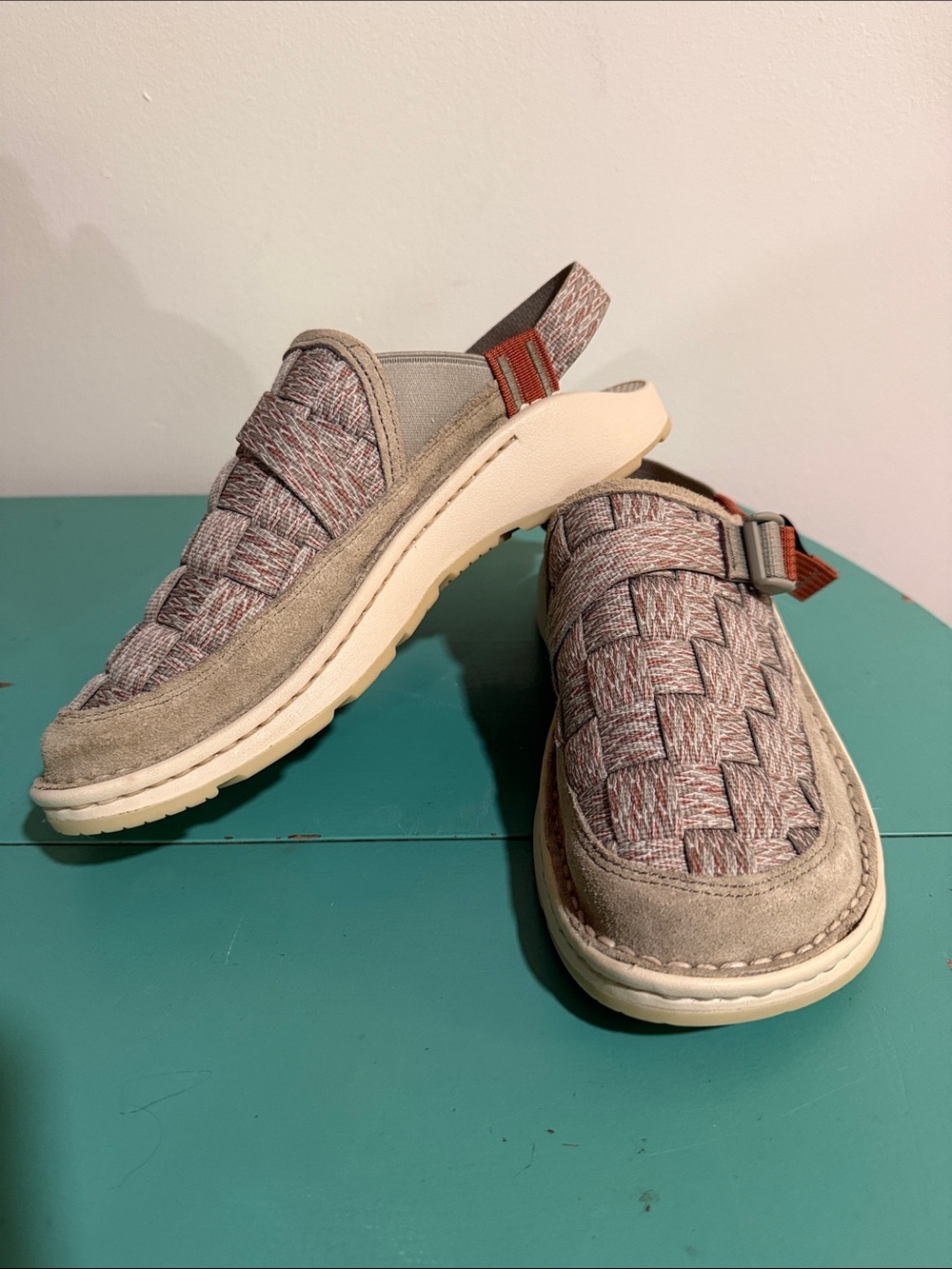 Chaco Women's Canyon Woven Clog in Taupe and Coral Accent size 10